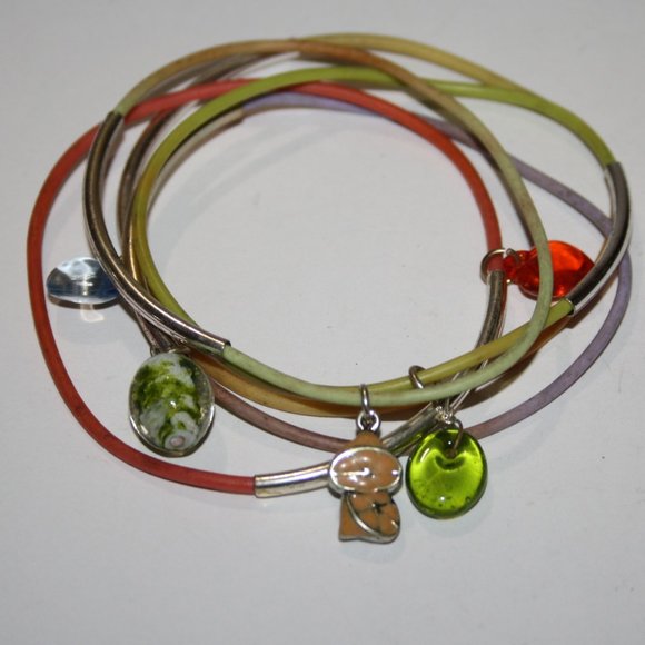 Beautiful colorful and silver charm bracelet set - Picture 1 of 4